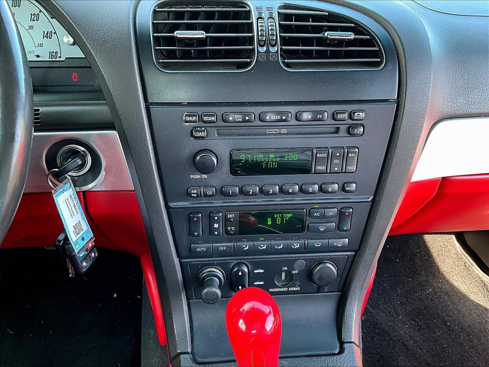 Used 2002 Ford Thunderbird RWD image 8