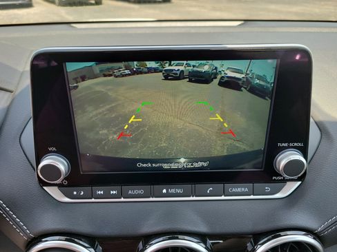 Used 2025 Nissan Sentra SV w/ All-Weather Package image 15