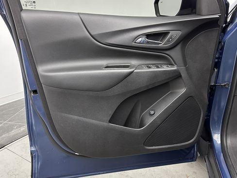Used 2024 Chevrolet Equinox LT image 10