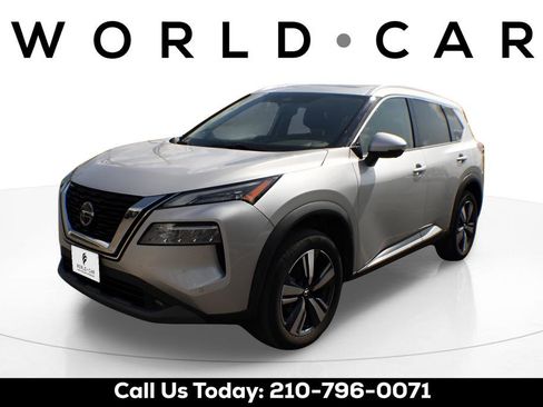 Used 2021 Nissan Rogue SL w/ Premium Package image 3