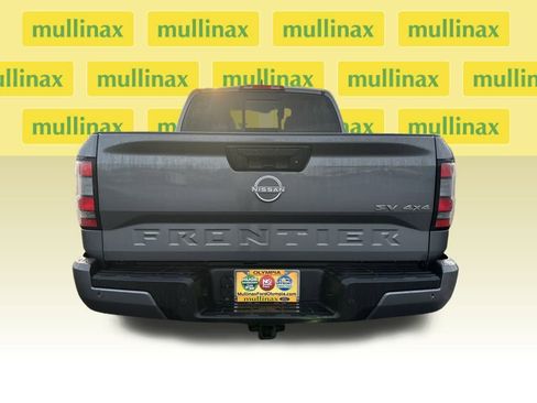 Used 2023 Nissan Frontier SV w/ Technology Package image 31