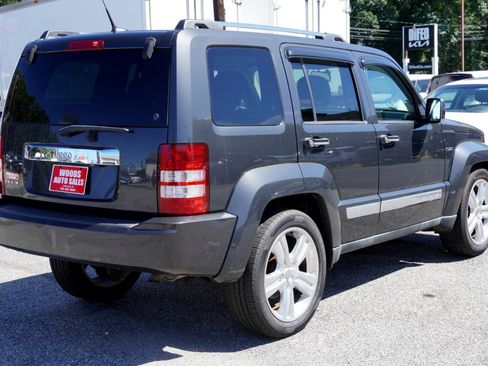 Used 2011 Jeep Liberty Sport image 6