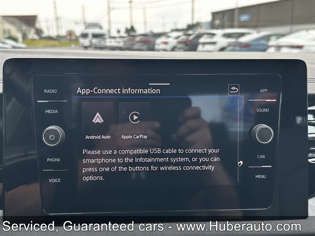 Used 2026 Volkswagen Jetta SE FWD image 24