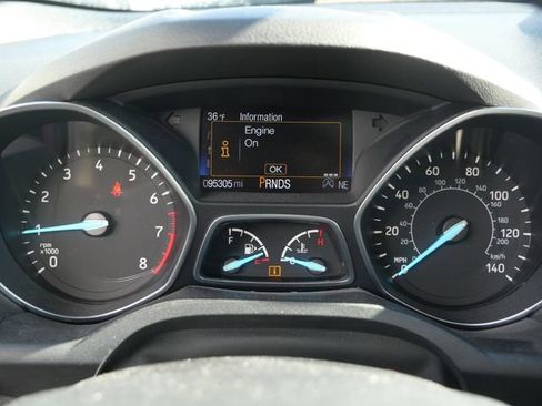 Used 2017 Ford Escape Titanium image 22