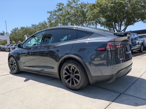 Used 2024 Tesla Model X AWD/4WD image 6