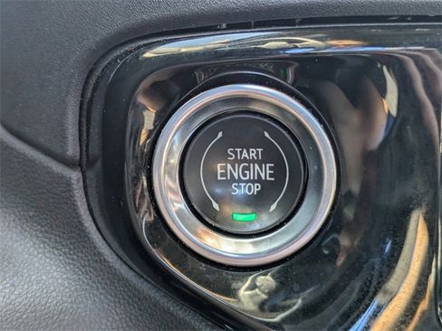 Used 2024 Chevrolet Silverado 1500 LTZ w/ LTZ Convenience Package II image 32