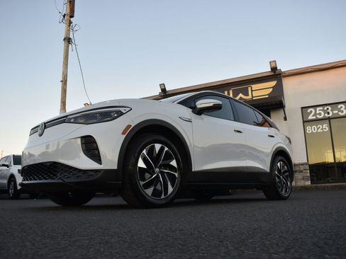 Used 2022 Volkswagen ID.4 Pro image 8