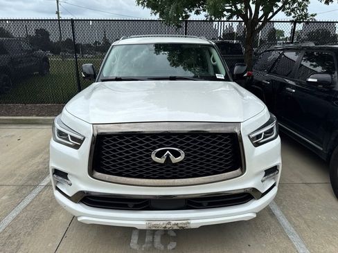 Used 2023 INFINITI QX80 Premium Select w/ Cargo Package AWD/4WD image 3