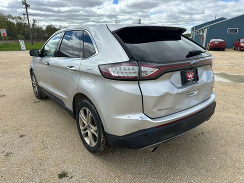 Used 2018 Ford Edge Titanium w/ Technology Package FWD image 4