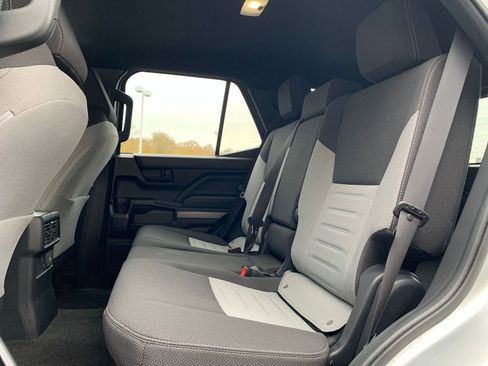 Used 2025 Toyota 4Runner TRD Off-Road image 25