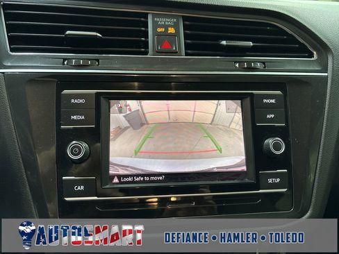 Used 2019 Volkswagen Tiguan S image 21
