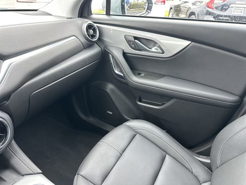 Used 2024 Chevrolet Blazer LT w/ Sound & Technology Package image 24