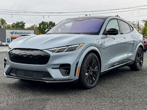 New 2025 Ford Mustang Mach-E GT image 7