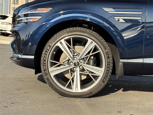 New 2026 Genesis GV80 3.5T e-SC image 13