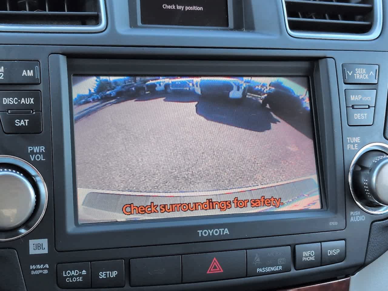 Used 2011 Toyota Highlander Limited w/ Tow Pkg AWD/4WD image 20