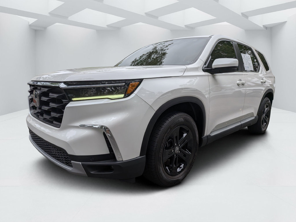 Used 2025 Honda Pilot EX-L image 7