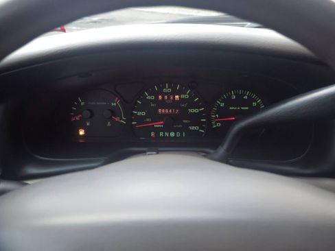 Used 2000 Ford Taurus SES image 8