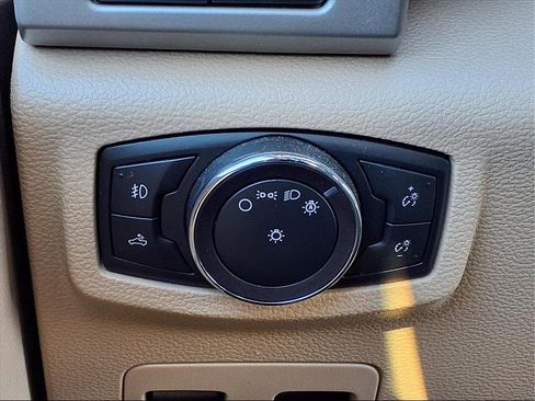 Used 2020 Ford F150 Lariat w/ Equipment Group 502A Luxury image 23