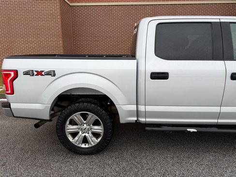 Used 2015 Ford F150 XLT image 13