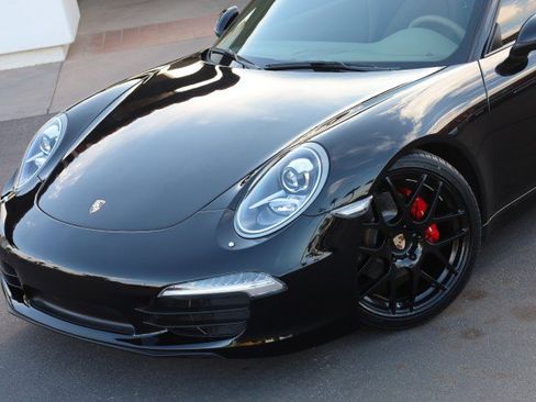 Used 2013 Porsche 911 Carrera RWD image 6