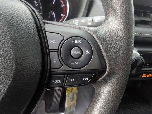 Certified 2023 Toyota RAV4 LE image 20