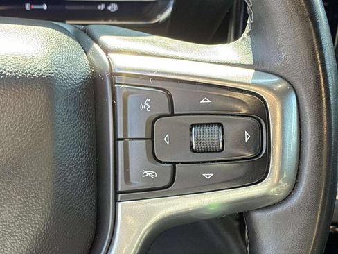 Used 2023 Chevrolet Silverado 1500 LT AWD/4WD image 26