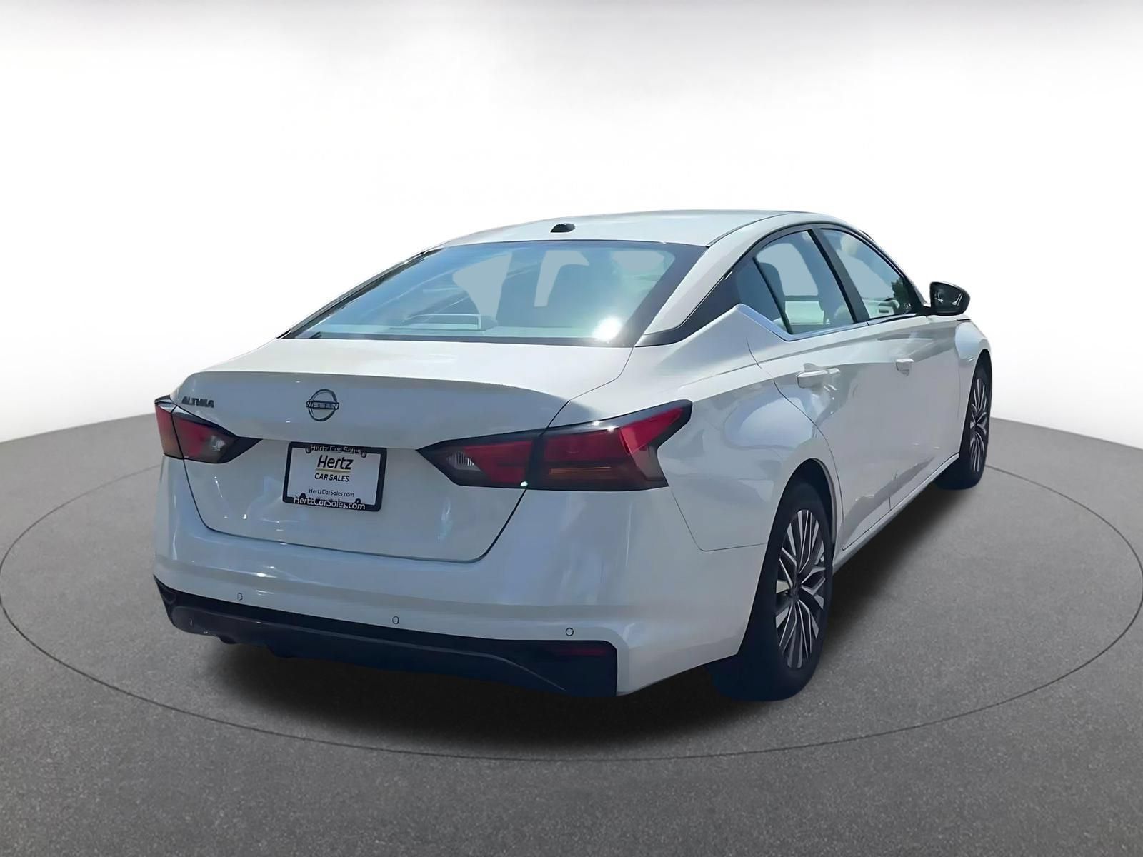 Used 2026 Nissan Altima 2.5 SV FWD image 13
