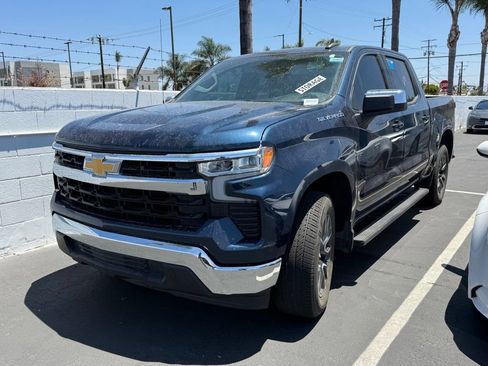 Used 2022 Chevrolet Silverado 1500 LT w/ All Star Edition Plus RWD image 3