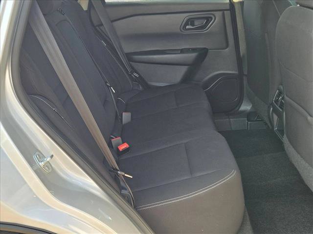 Used 2024 Nissan Rogue S FWD image 19