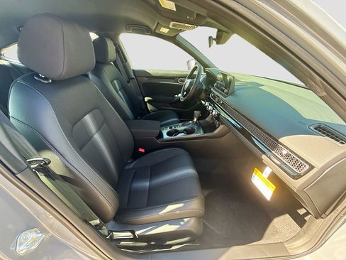 New 2026 Honda Civic Sport image 22
