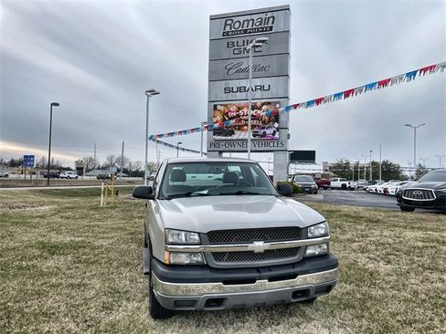 Used 2004 Chevrolet Silverado 1500 4x4 Regular Cab image 7