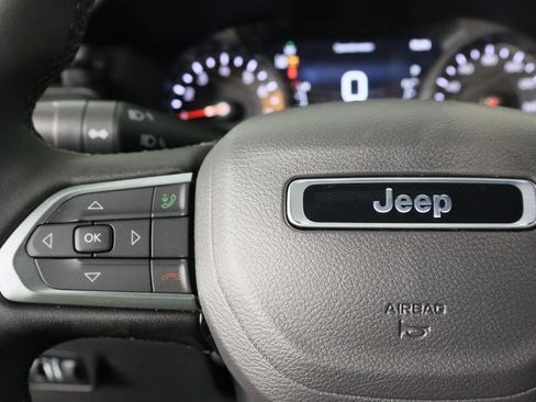 New 2026 Jeep Compass Latitude image 8