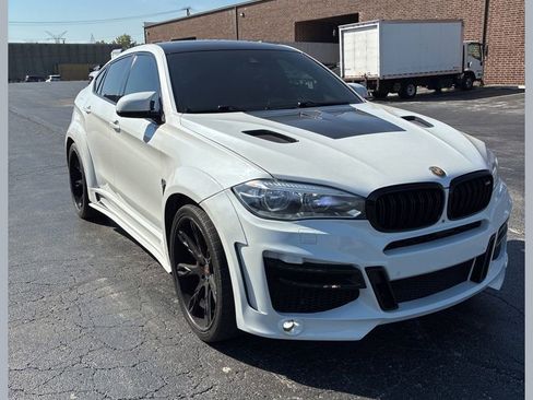 Used 2016 BMW X6 M Base image 1