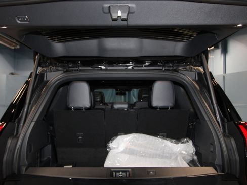 New 2026 Ford Expedition Tremor image 39