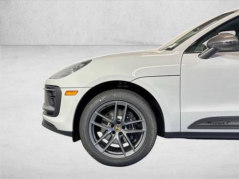 Used 2026 Porsche Macan Turbo AWD/4WD image 28