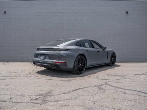 Certified 2025 Porsche Panamera 4 AWD/4WD image 7