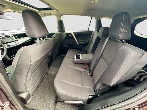Used 2017 Toyota RAV4 XLE w/ All Weather Liner Package AWD/4WD image 26