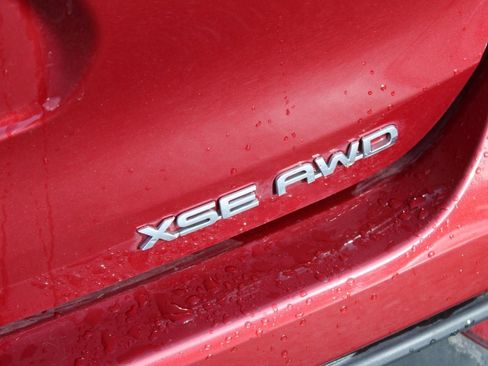 Used 2023 Toyota Highlander XSE image 29