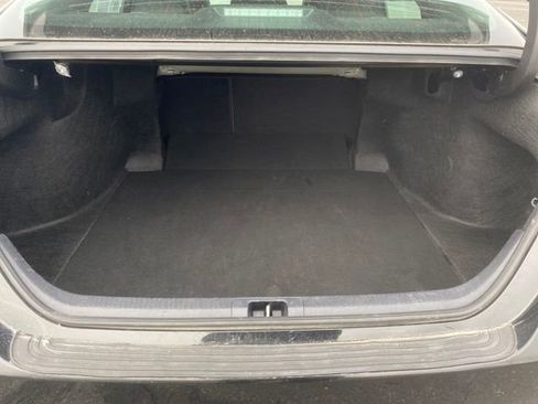 Used 2023 Toyota Camry SE image 21