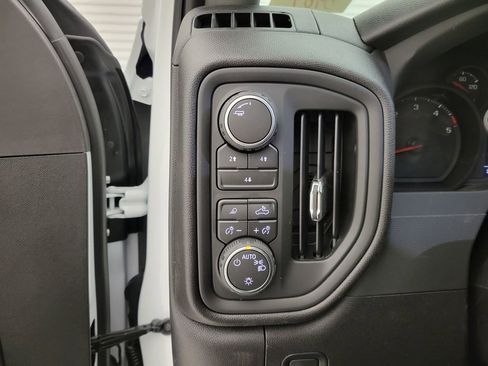 New 2026 Chevrolet Silverado 2500 Custom w/ Custom Value Package image 30
