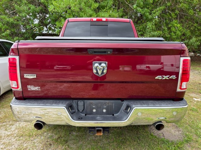 Used 2017 RAM 1500 Laramie w/ Convenience Group AWD/4WD image 3