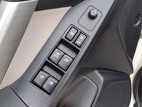 Used 2015 Subaru Forester 2.5i Limited w/ Popular Package #2 image 15