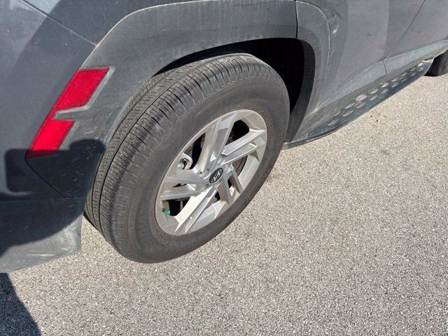 Used 2026 Hyundai Tucson SE FWD image 11