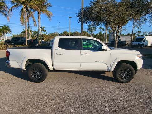Used 2023 Toyota Tacoma SR5 image 4