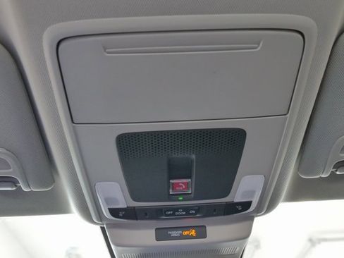 Used 2023 Honda Accord LX image 27