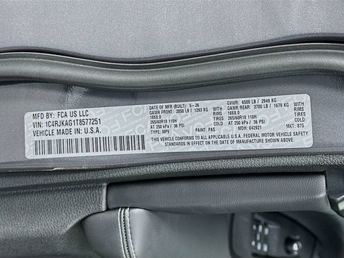 New 2026 Jeep Grand Cherokee L Laredo AWD/4WD image 19