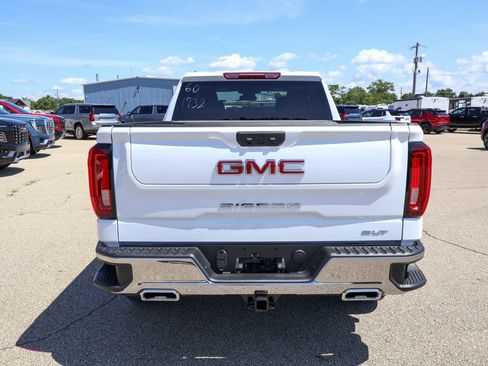 New 2026 GMC Sierra 1500 SLT w/ SLT Premium Package AWD/4WD image 4