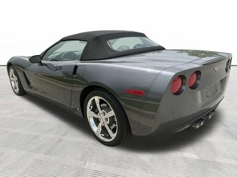 Used 2009 Chevrolet Corvette Convertible w/ Preferred Equipment Group RWD image 4