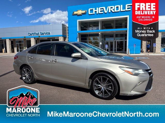 Used 2015 Toyota Camry XSE w/ Moonroof Package FWD image 1