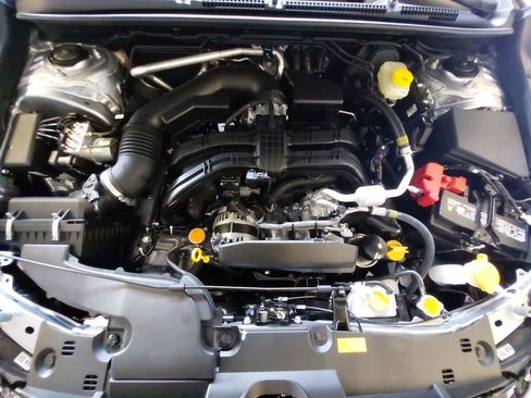 Used 2025 Subaru Crosstrek 2.5i Limited w/ Crosstrek Mirror Package image 34